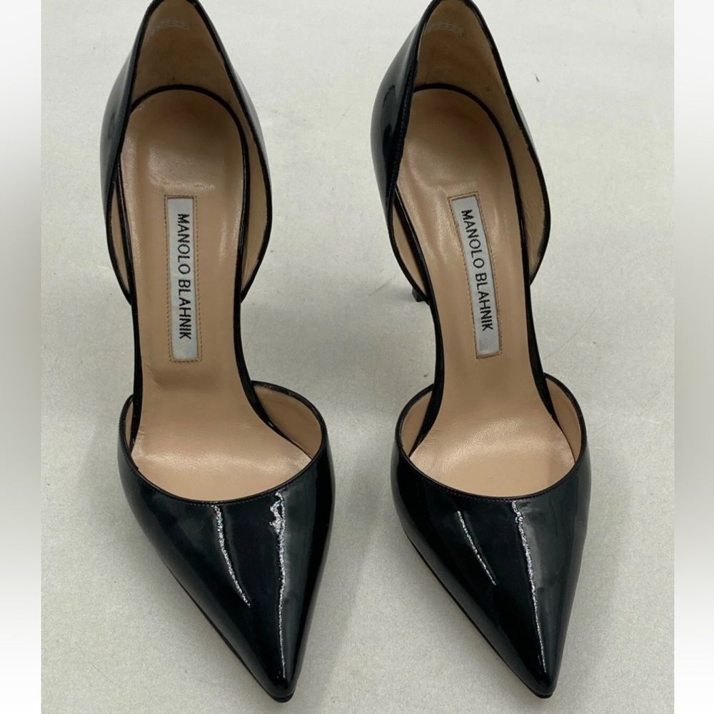 Manolo Blahnik Shiny Black Pointed Heels - Size 38